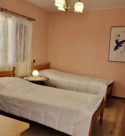 жасмин овчаровски плаж Villa Baltschik